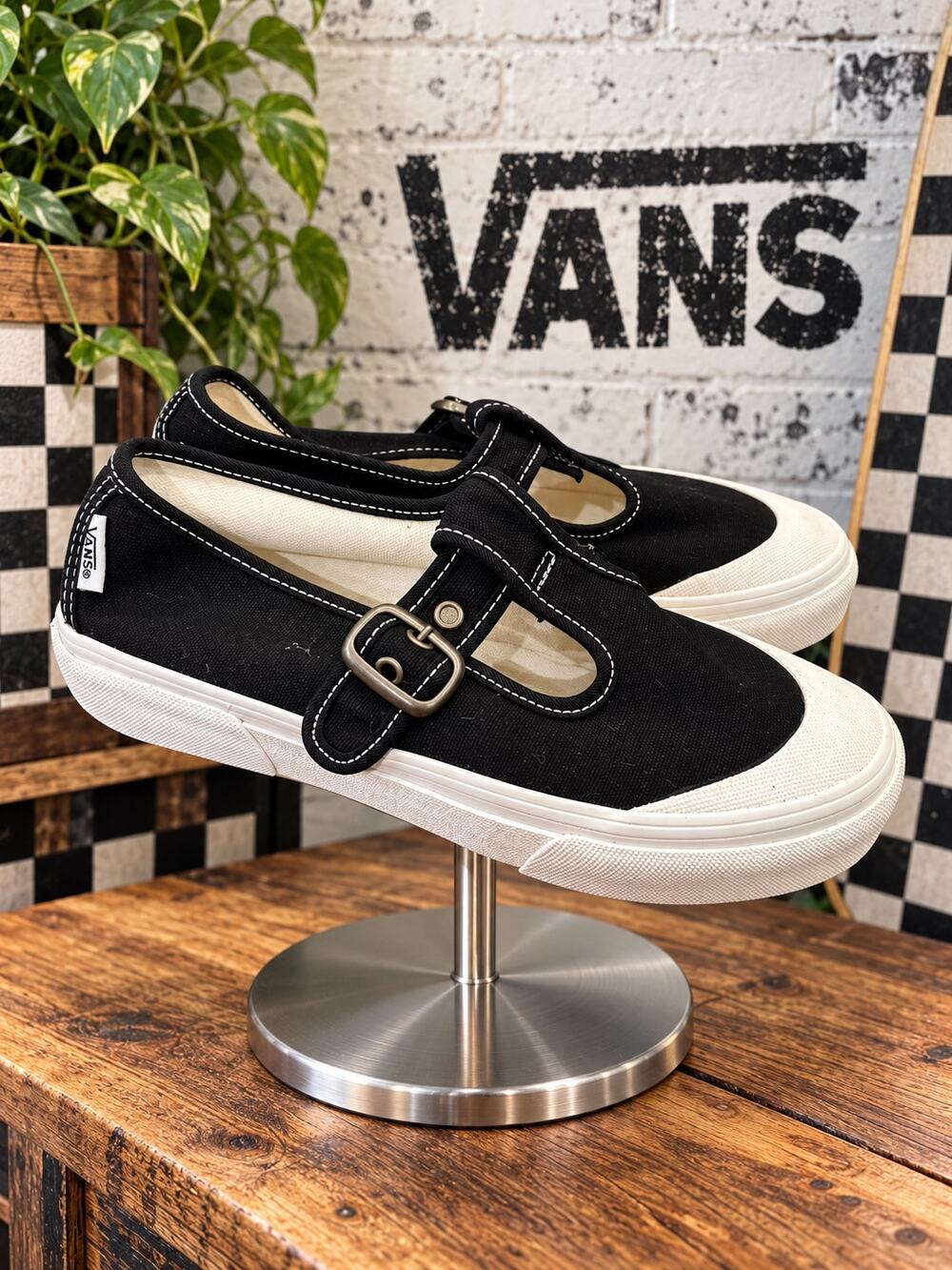 Vans Style 93 Mary Jane Black Canvas Shoes Women’s 6 Men’s 4.5 EU 36